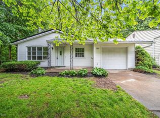 1816 Red Bird Rd, Madison, OH 44057