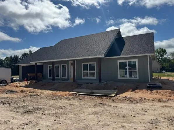 325 Salem Ridge Dr, Huntington, TX 75949