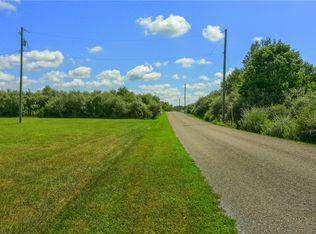 3 Limber Rd, Jackson Center, PA 16133