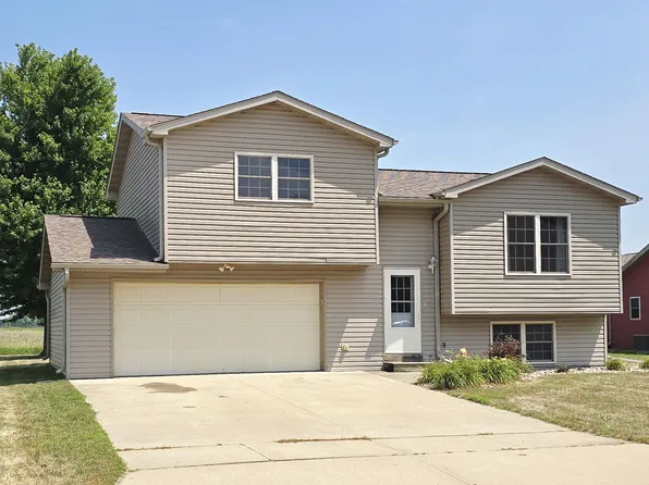 610 Country Club Ln, Spencer, IA 51301