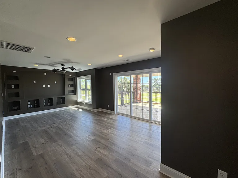 118 Captains Ln — Photo 4