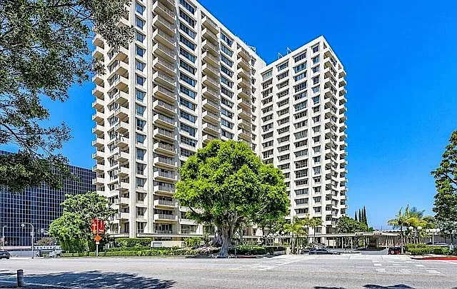 2160 Century Park E #1101 — Photo 39