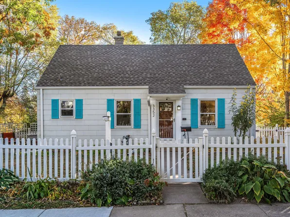 3352 Beard Ave N, Robbinsdale, MN 55422