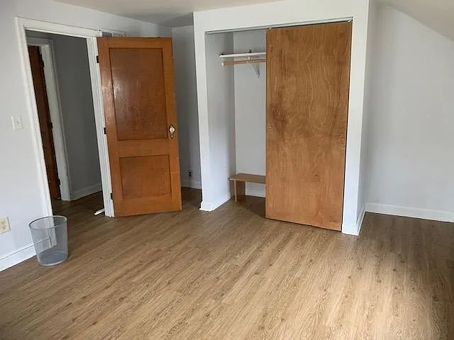 926 Glen St #UPPER — Photo 8