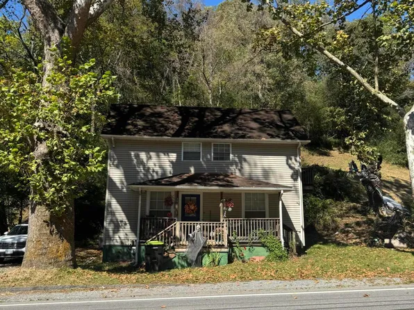 603 E Main St, Saltville, VA 24370