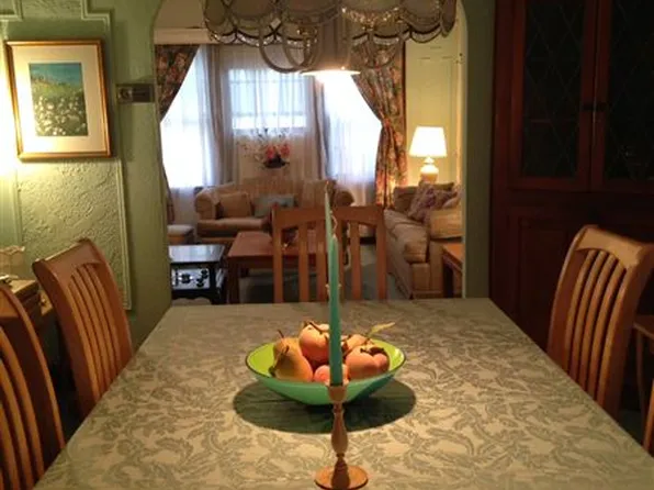 8529 67th Rd, Rego Park, NY 11374