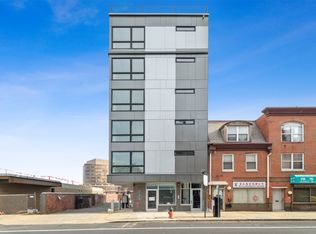 215 N 9th St #501, Philadelphia, PA 19107