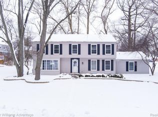 4416 Yorktown Dr, West Bloomfield, MI