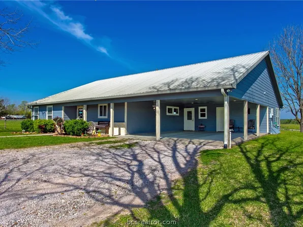 15991 Highway 30, Richards, TX 77873