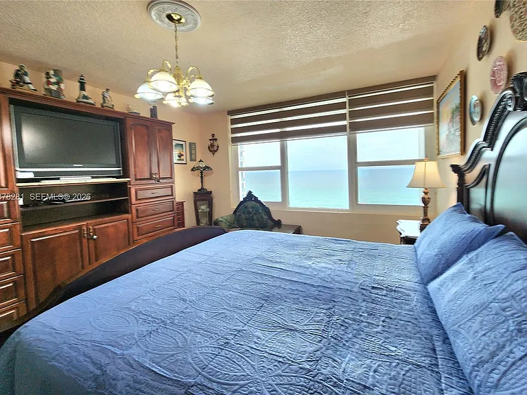 3505 S Ocean Dr #1006 — Photo 10