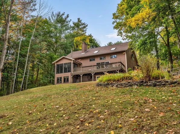 443 Main Road N, Hampden, ME 04444