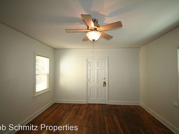 3rd image of 1015 Virgie St