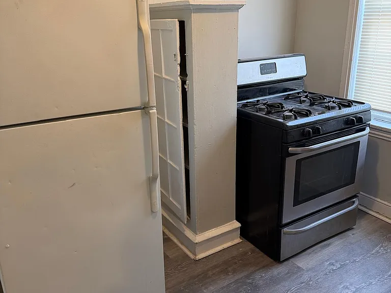 1526 N 18th St #3R — Photo 3