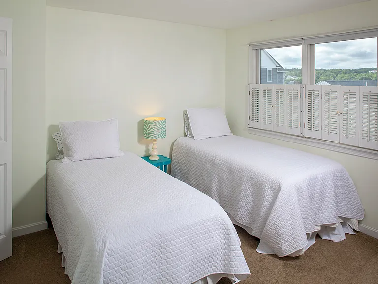 55 Ocean Dr — Photo 13