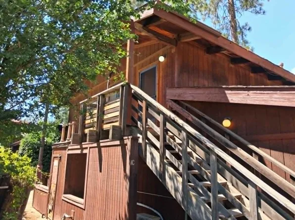 48522 Victoria Ln, Oakhurst, CA