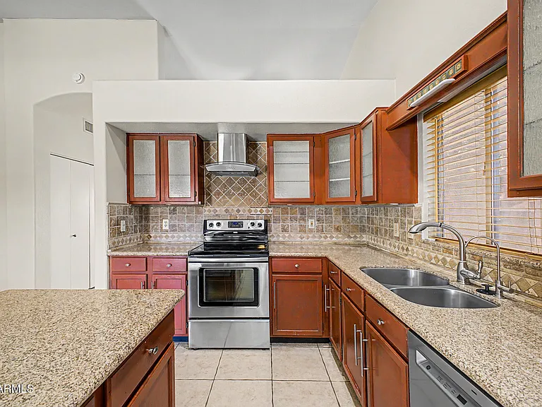 1291 W Butler Dr — Photo 6