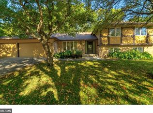 10232 Scarborough Rd, Bloomington, MN 55437