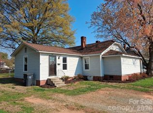 304 S Kimmons St, Landis, NC 28088