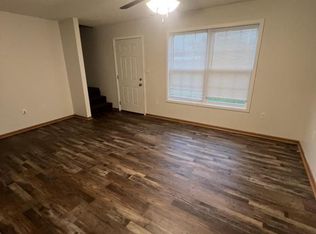602 N Jefferson St APT C, Centralia, MO 65240