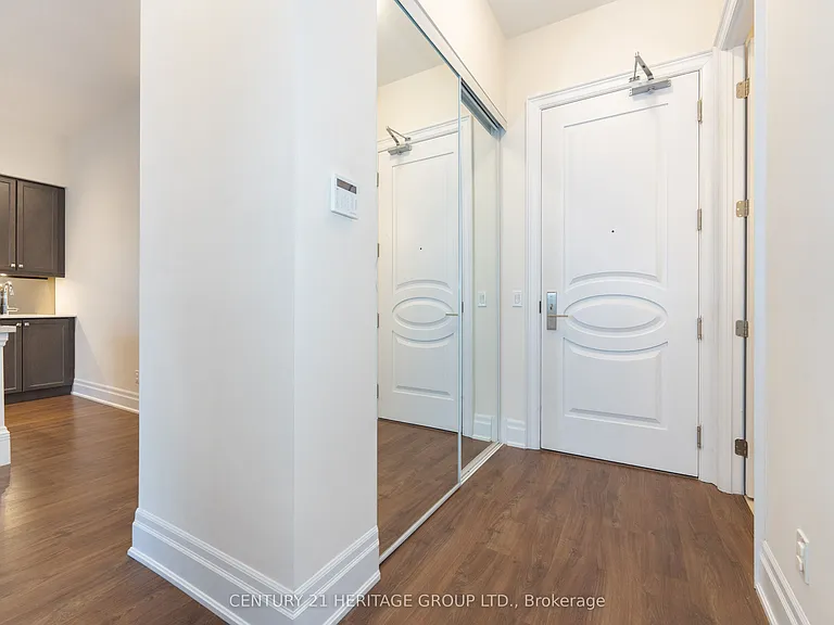 9075 Jane St #Penthouse 02 — Photo 9