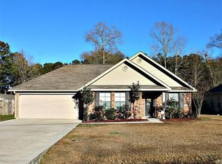 41040 Berry Ridge Dr, Ponchatoula, LA 70454