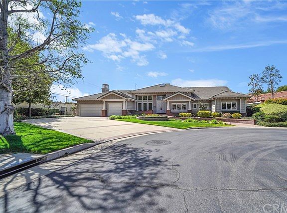 3rd image of 1582 White Alder Cir