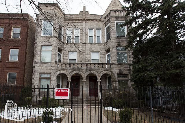 1st image of 1453 W Belle Plaine Ave #Tw0