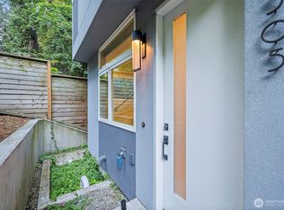 1505 Lakeview Blvd E, Seattle, WA 98102