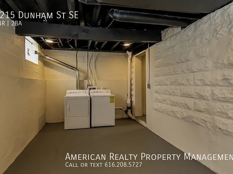 1215 Dunham St SE — Photo 13