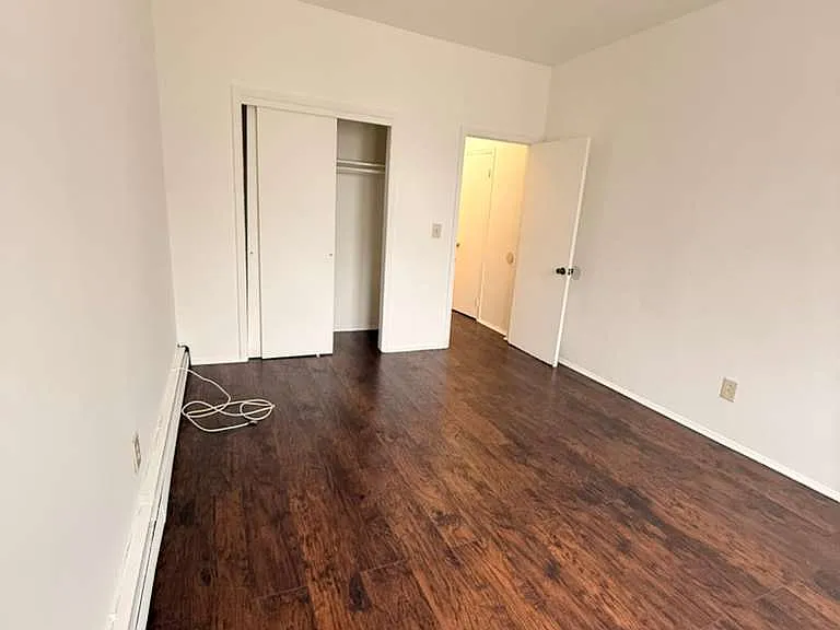 163 Elmora Ave #6 — Photo 4