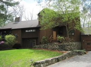 23 Greybirch Rd, Andover, MA 01810
