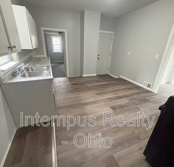 7315 Guthrie Ave #1 — Photo 4