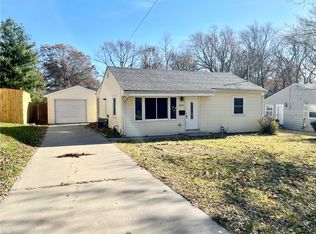 6807 SW 15th St, Des Moines, IA 50315