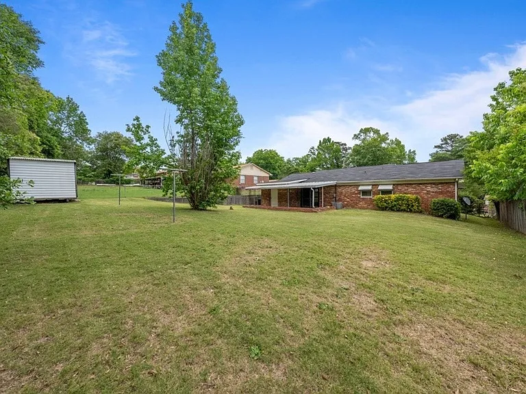 1315 Pagoda Dr — Photo 7