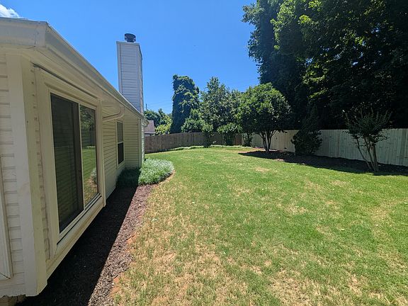 3rd image of 11160 Amy Frances Ln
