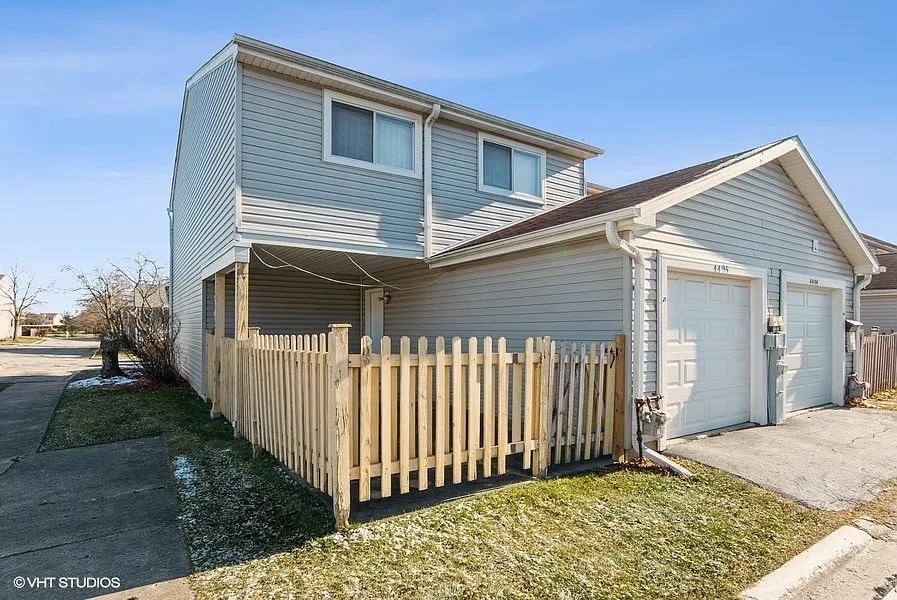 4495 Provincetown Dr photo 1