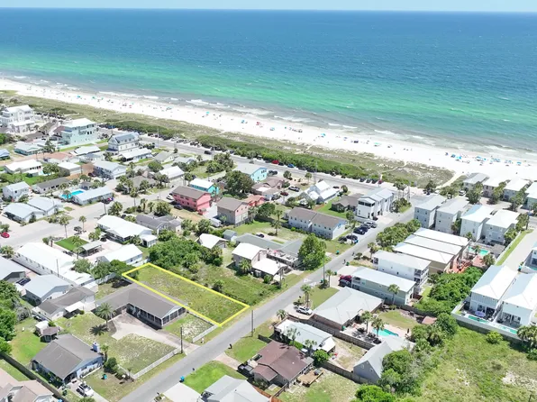 122 Malaga Pl, Panama City Beach, FL 32413