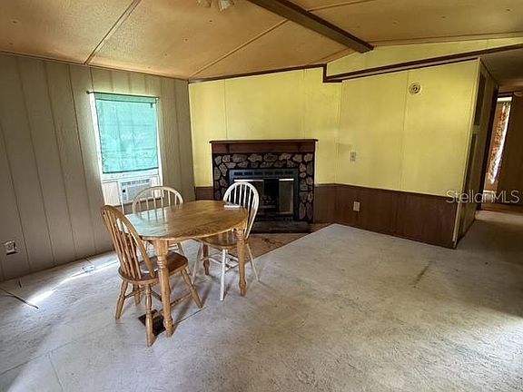 4th image of 45600 PANTHER STREET