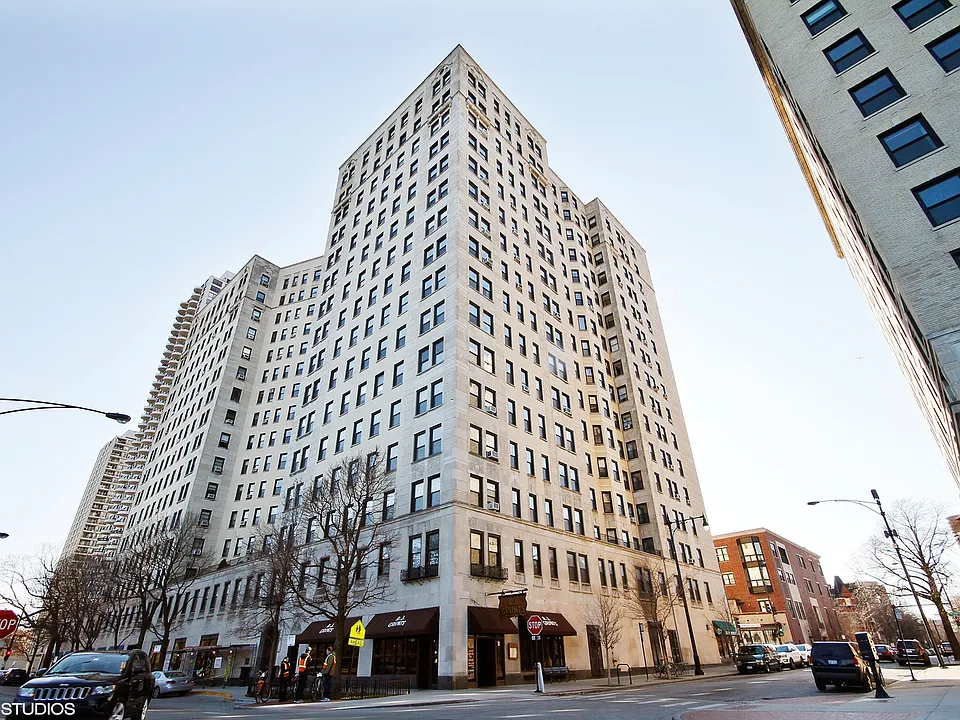 2000 N Lincoln Park W #312