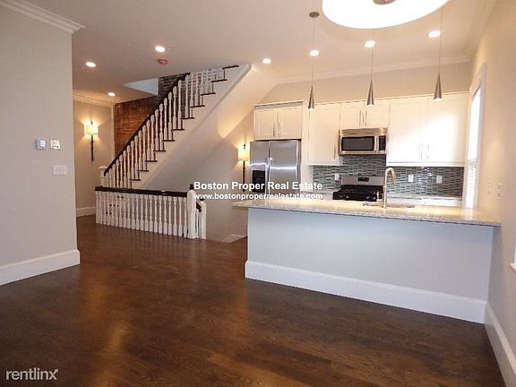 50 Gloucester St. #2 Boston - Back Bay Unit Photo 11