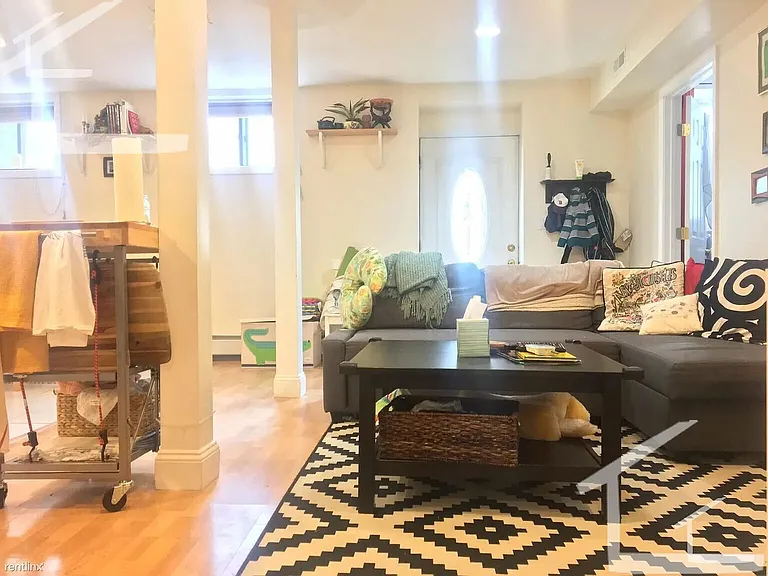 12 Dean Rd #1E — Photo 3