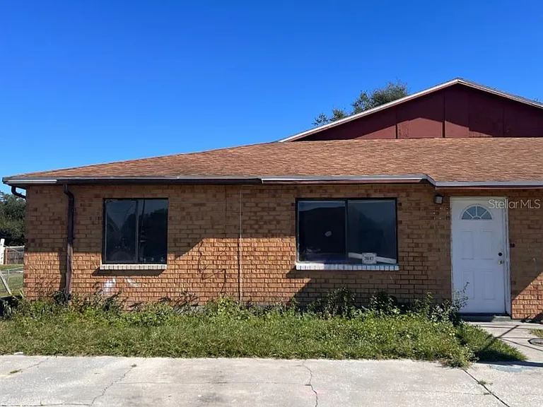 3847 Janeen Cir — Photo 1
