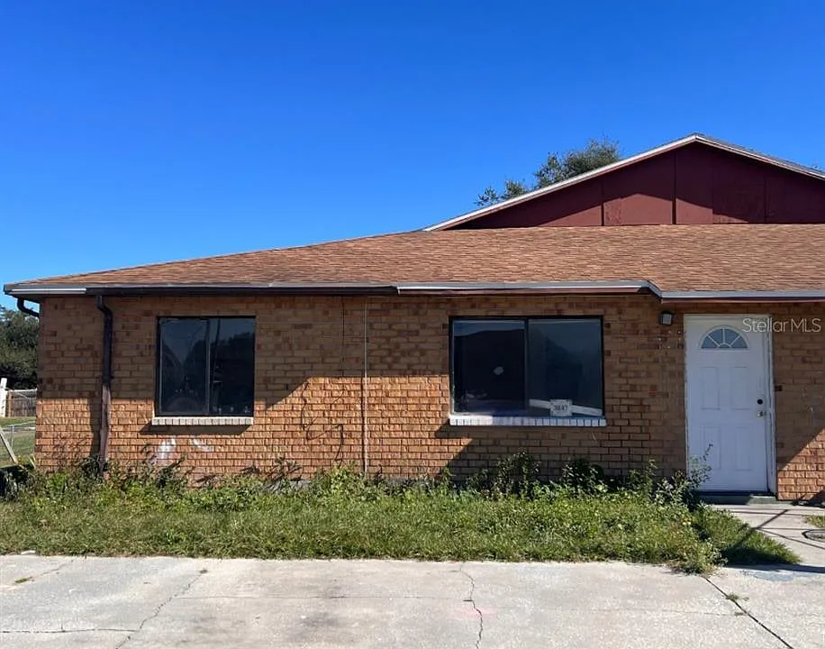 3847 Janeen Cir