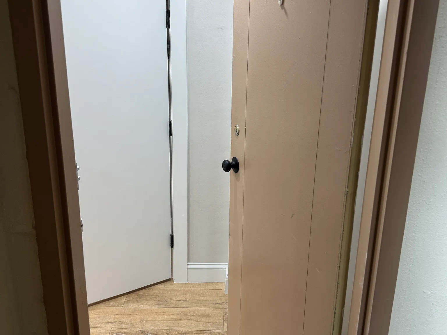 Studio, 470 sqft, $2,200 — Photo 3
