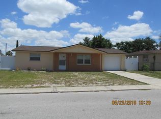 9736 Gray Fox Ln, Port Richey, FL 34668