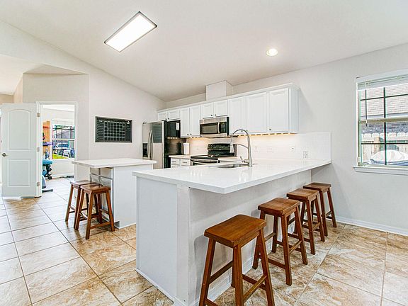 3rd image of 9720 Brookstone Way
