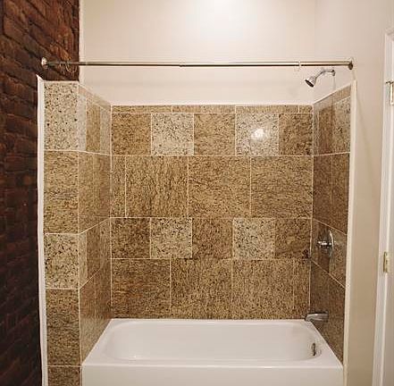 5th image of 301 S Pine St #B
