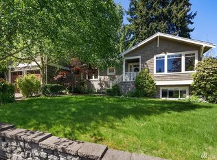 4011 89th Ave SE, Mercer Island, WA 98040