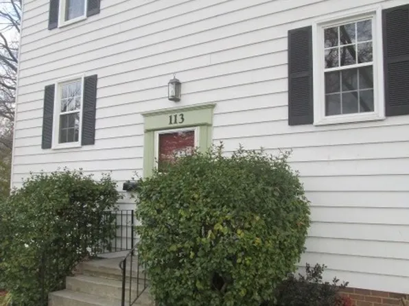 113 Yorkshire Ct, Blacksburg, VA 24060