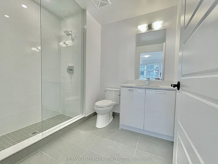 415 Sea Ray Ave #210 — Photo 25